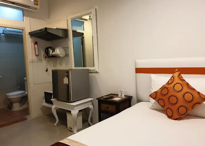 Aparthotel Arawana Phromphong 3*