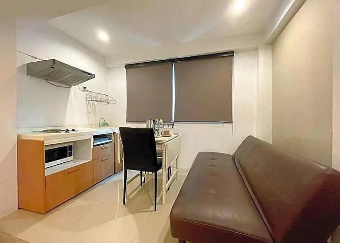 Arawana Phromphong 3*
